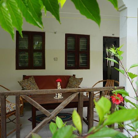 Cocolala Beach House Nungwi Esterno foto