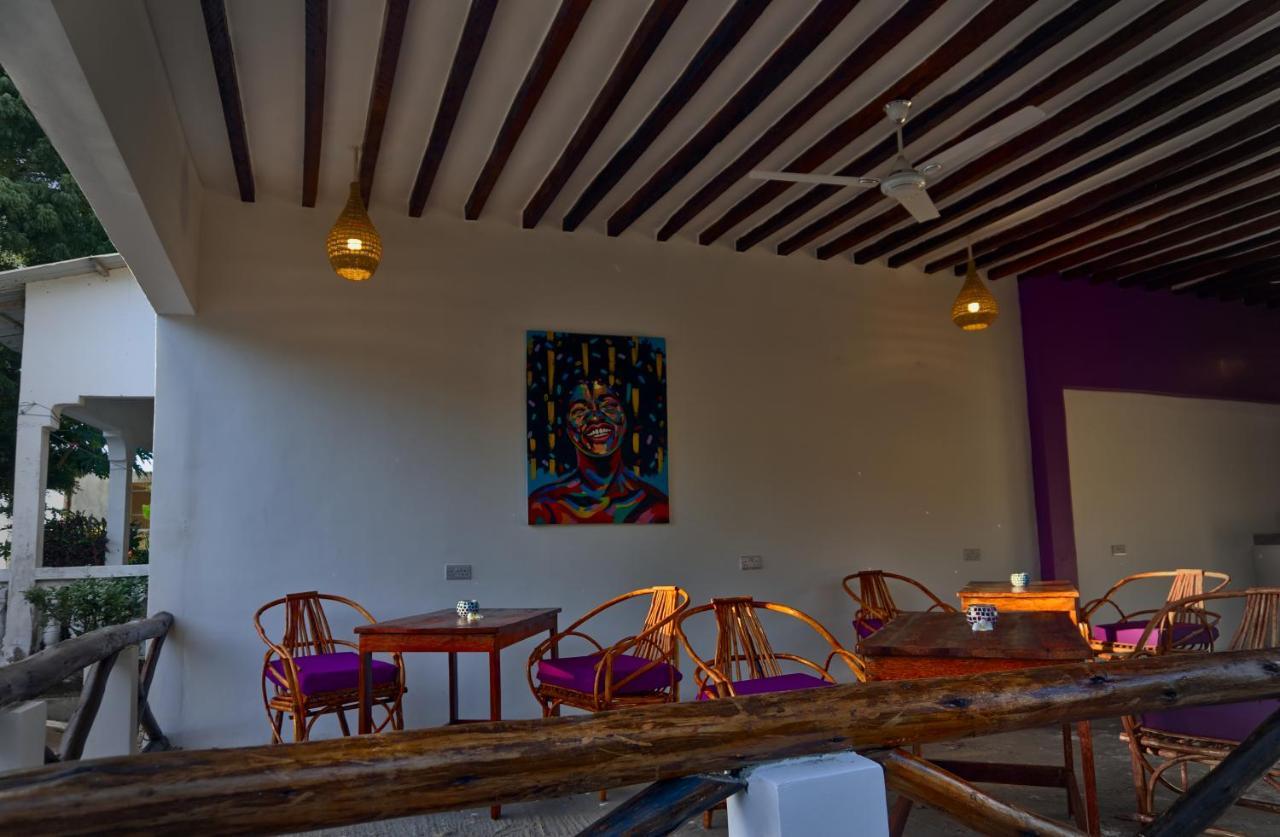 Cocolala Beach House Nungwi Esterno foto