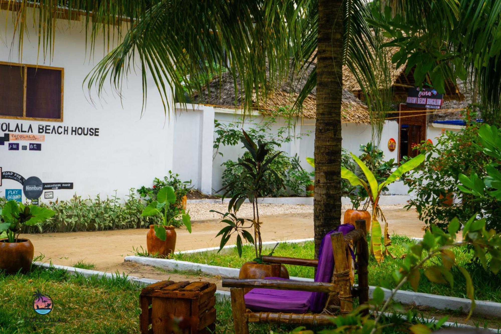 Cocolala Beach House Nungwi Esterno foto
