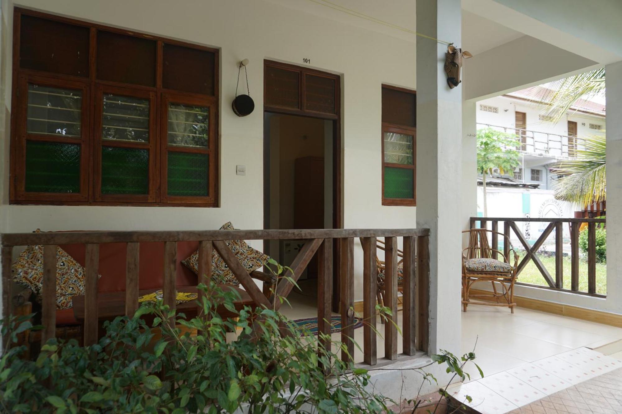 Cocolala Beach House Nungwi Esterno foto
